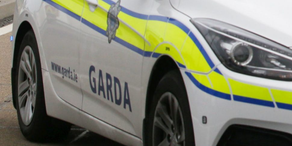 Garda car rammed while respond...