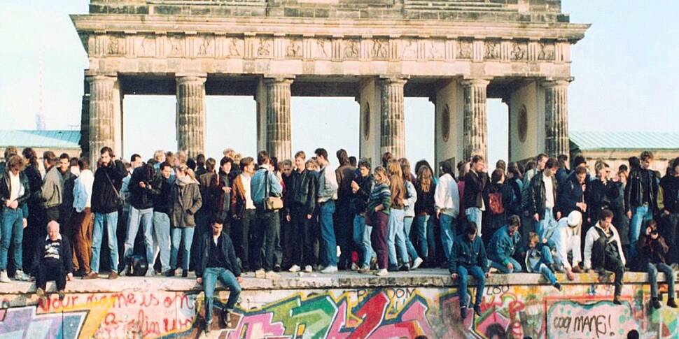 The Berlin Wall - 30 years sin...