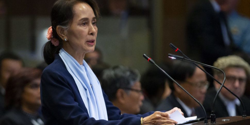 Aung San Suu Kyi addresses hum...