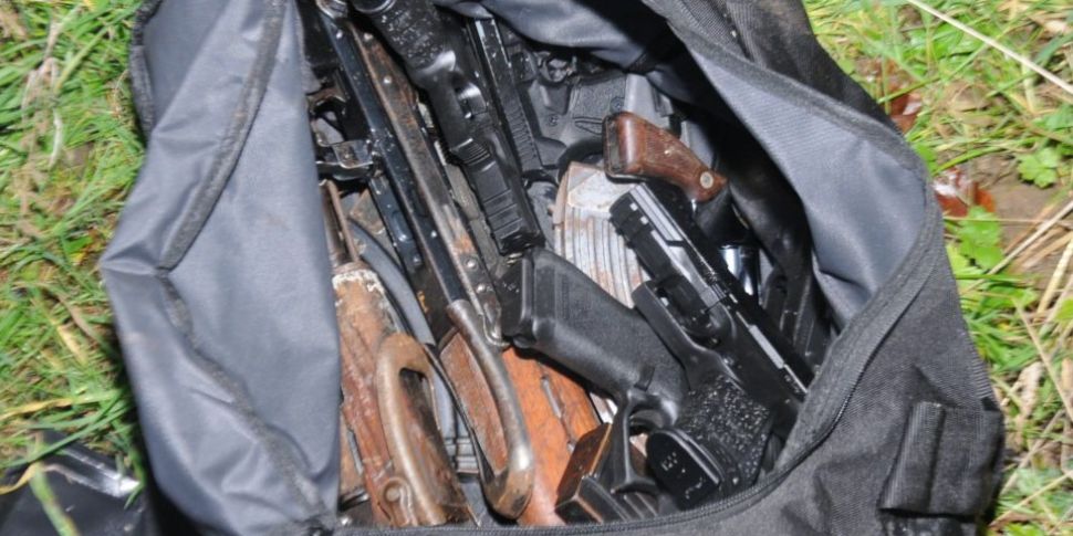 Ten guns seized as part of org...