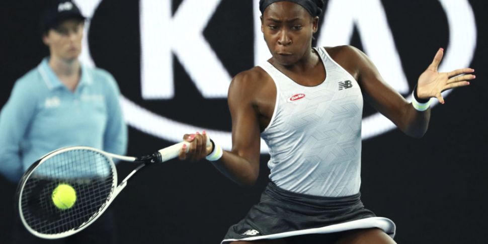 15-year-old Coco Gauff stuns V...