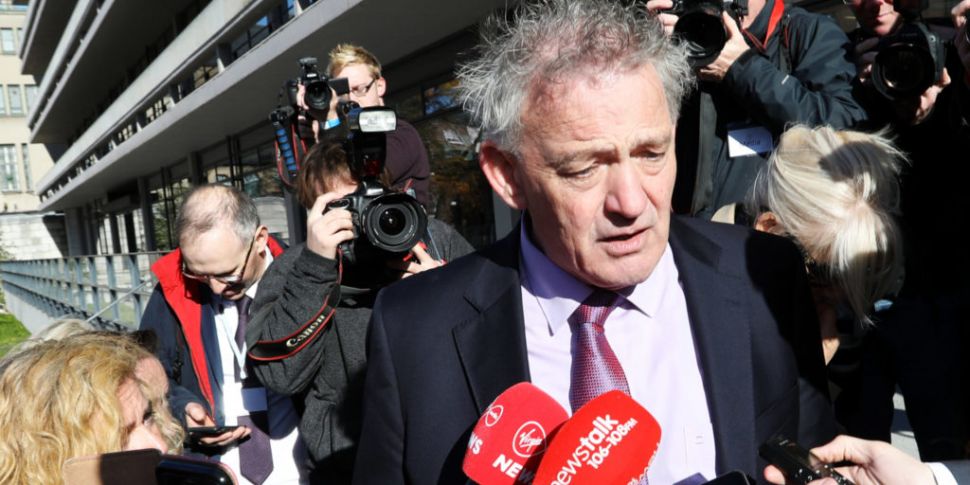 Peter Casey enters election ra...