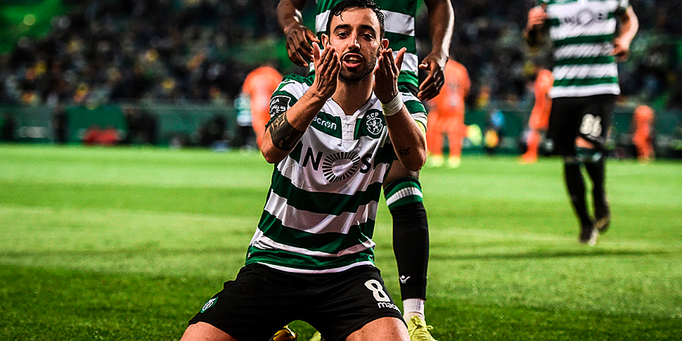 Bruno Fernandes joins Manchest...