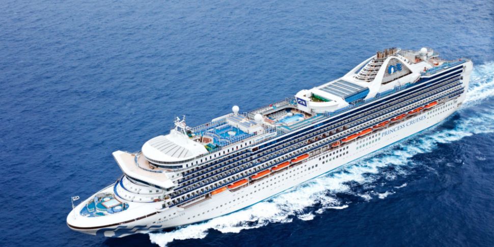 Coronavirus-hit cruise ship to...