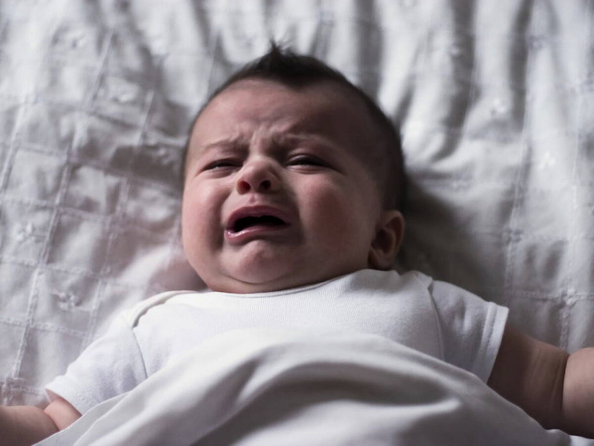 Letting 4 month old cry it out cheap