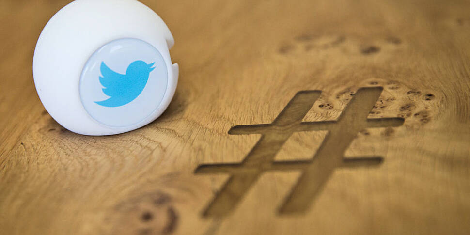 Twitter tests new feature enco...