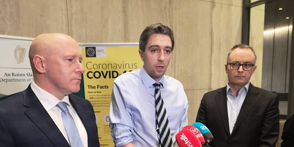 COVID-19: All pubs asked to cl...