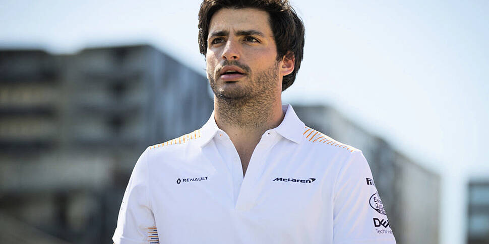 Carlos Sainz to to replace Seb...