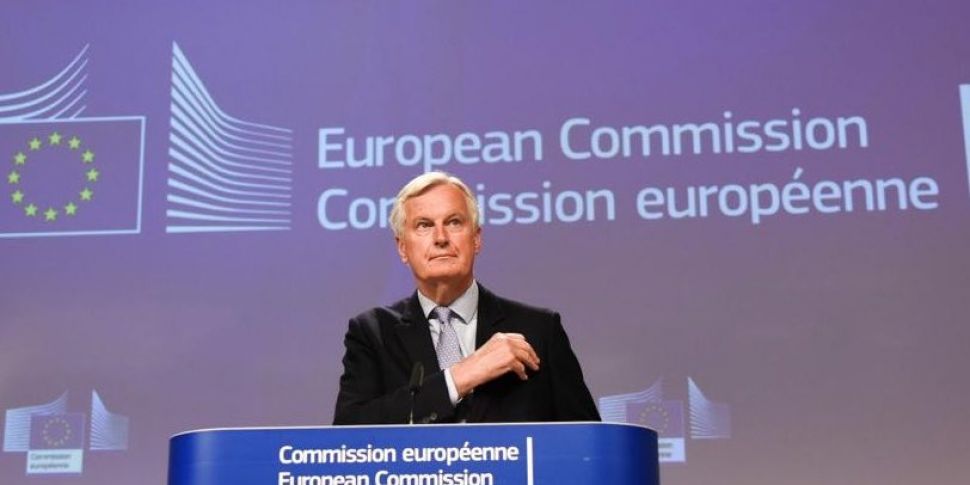 Barnier warns the UK is 'backt...