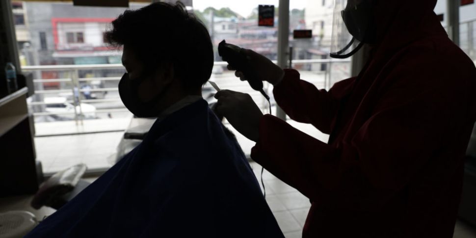 Salons told to provide disposa...