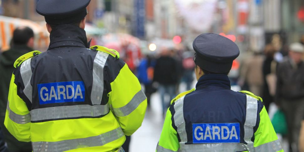 Should the Gardai be given ext...
