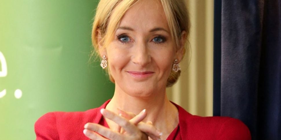 JK Rowling distances herself f...