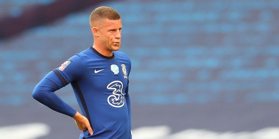 Villa sign Ross Barkley on loa...