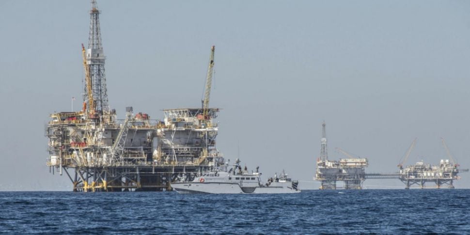 Decommissioning Oil Rigs