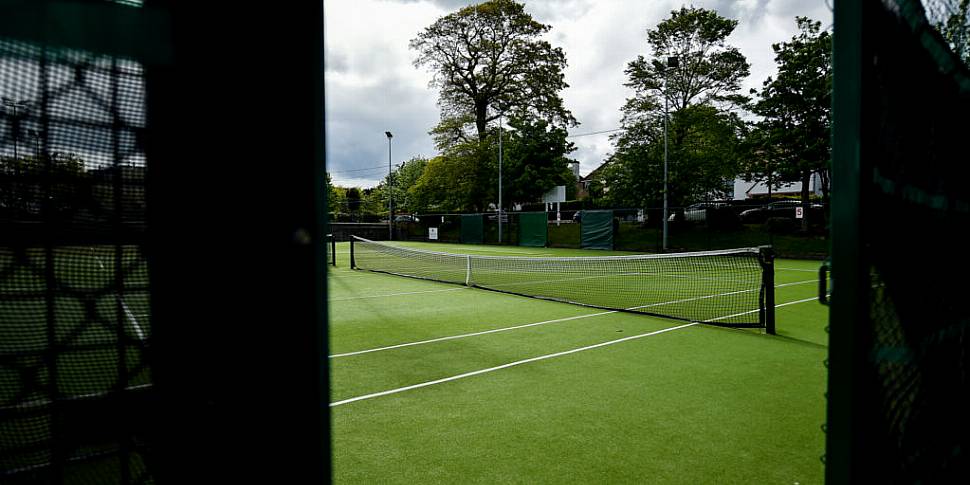 Tennis Ireland forced into u-t...