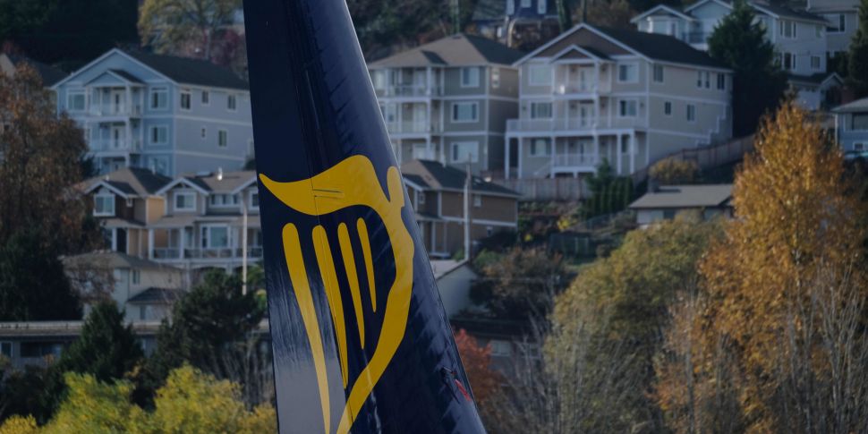 Ryanair closes €22bn Boeing de...