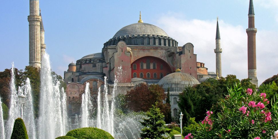 Istanbul: A History of a City