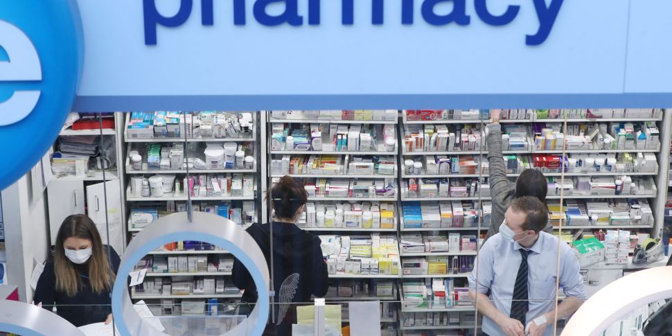 Pharmacies to begin administer...
