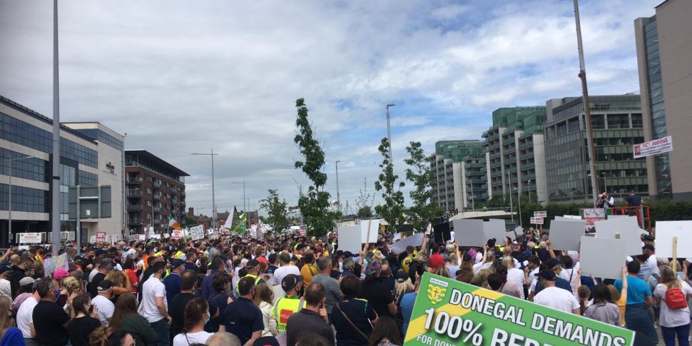 Thousands take to Dublin stree...