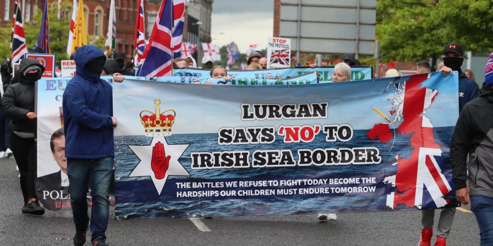 Unionists warn that protests w...