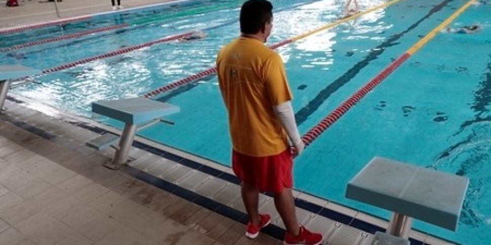 Should Swimming Lesson Be Mand...