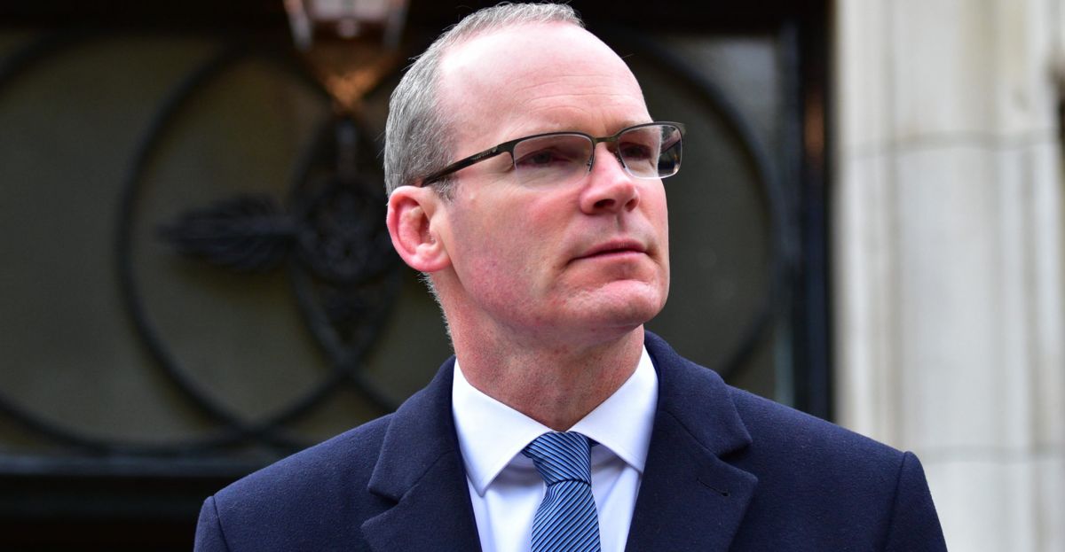 Northern Ireland centenary: Simon Coveney to represent Irish Government thumbnail