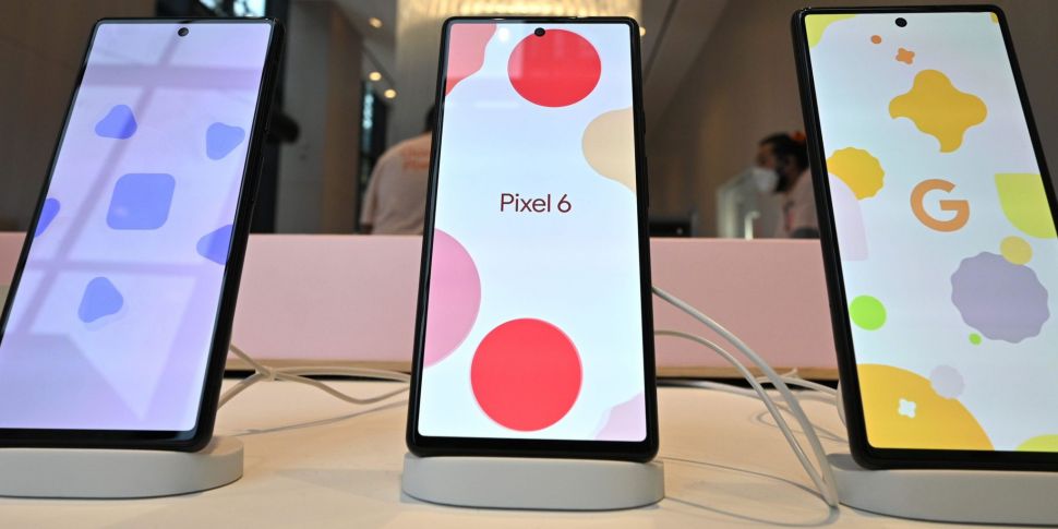 A review of the Google Pixel 6