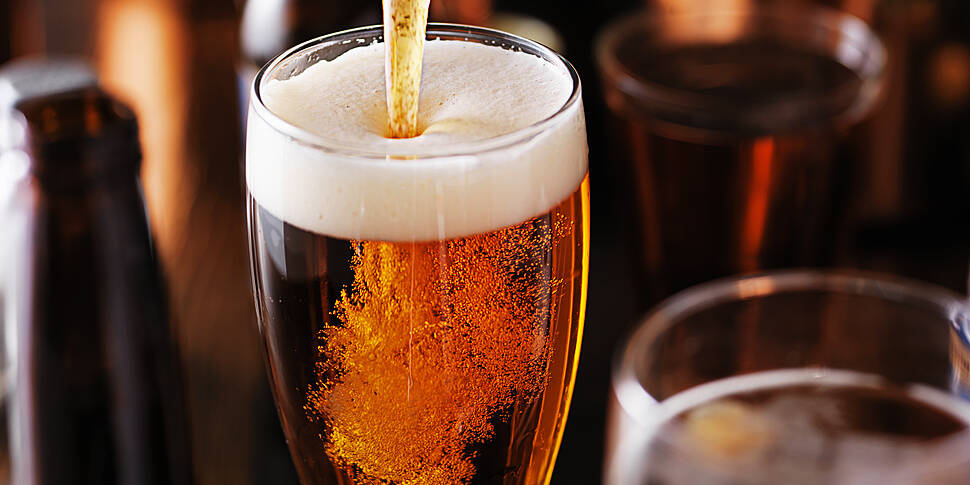 Movies & Booze: #SwingingS...
