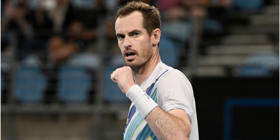 Andy Murray hails 'amazing' wi...