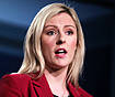 Endometriosis: Women left to e...