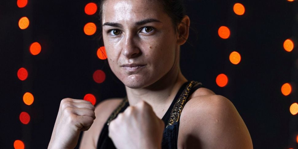 Katie Taylor suffers first los...