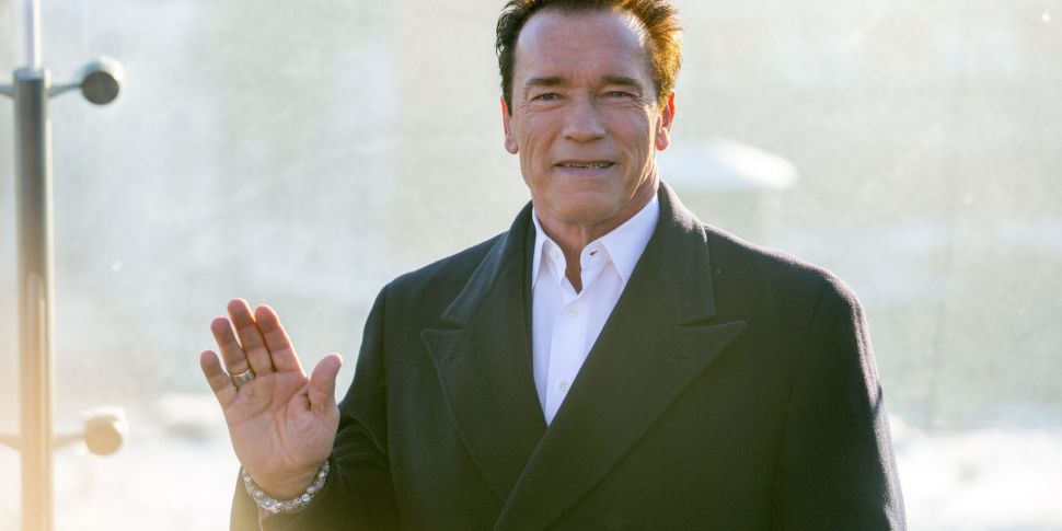 Arnold Schwarzenegger trends i...