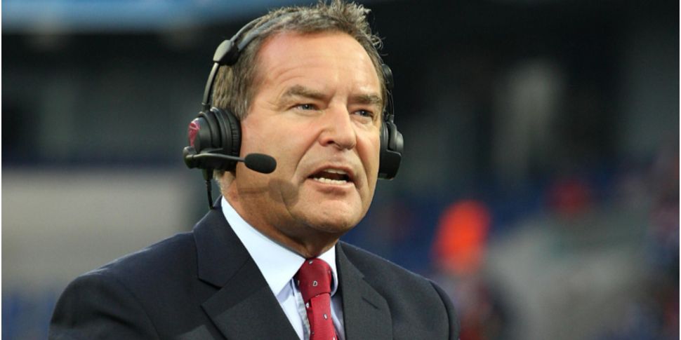 Jeff Stelling to remain at Soc...