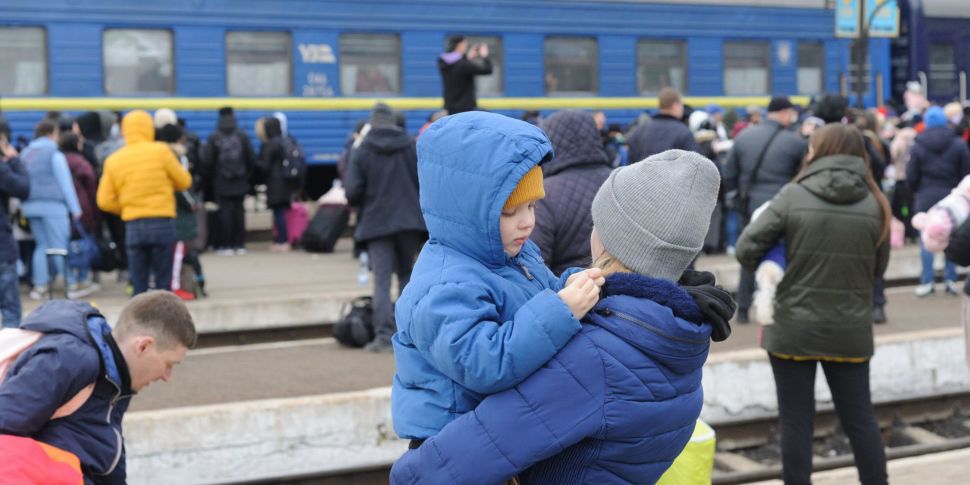 Ukraine refugees placed in eme...