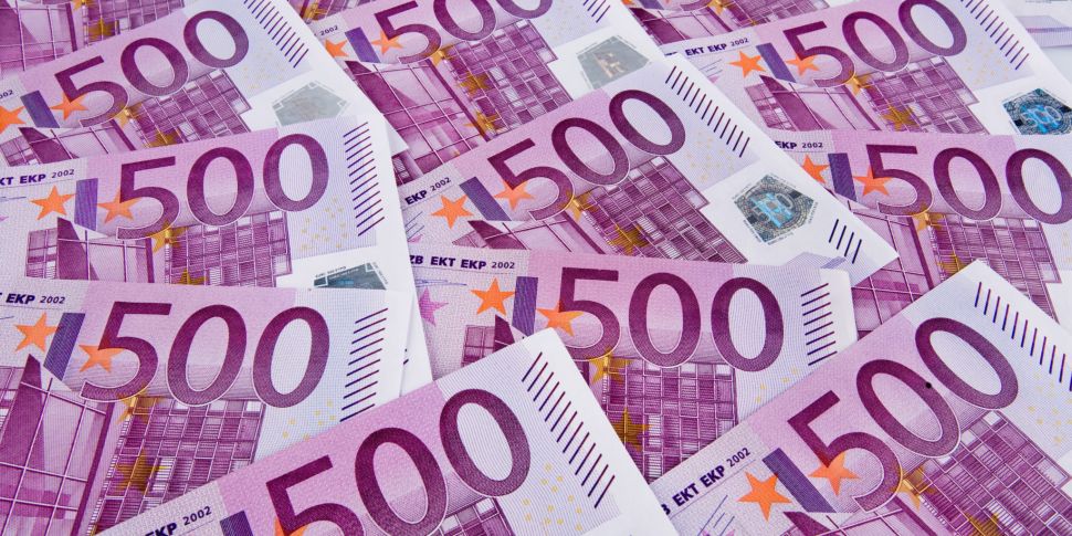 €2.9 billion owed to Revenue i...