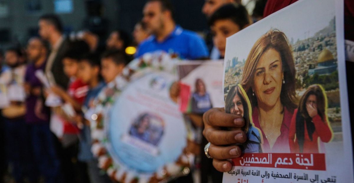 Shireen Abu Akleh funeral: EU condemns "unnecessary force" by Israel