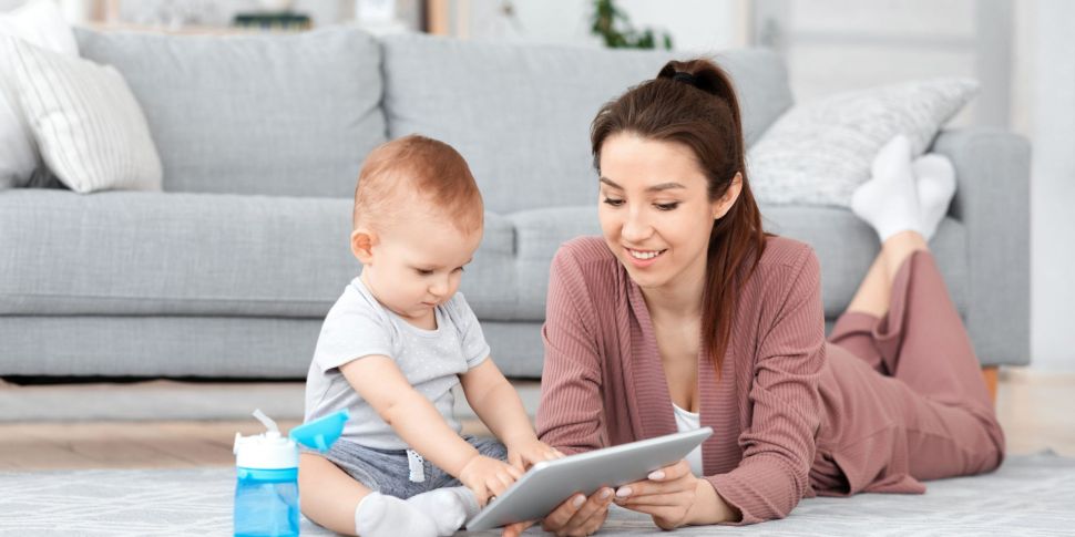 Babies exposed to screens risk...