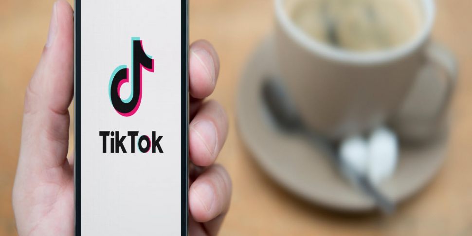 Getting a book deal via TikTok
