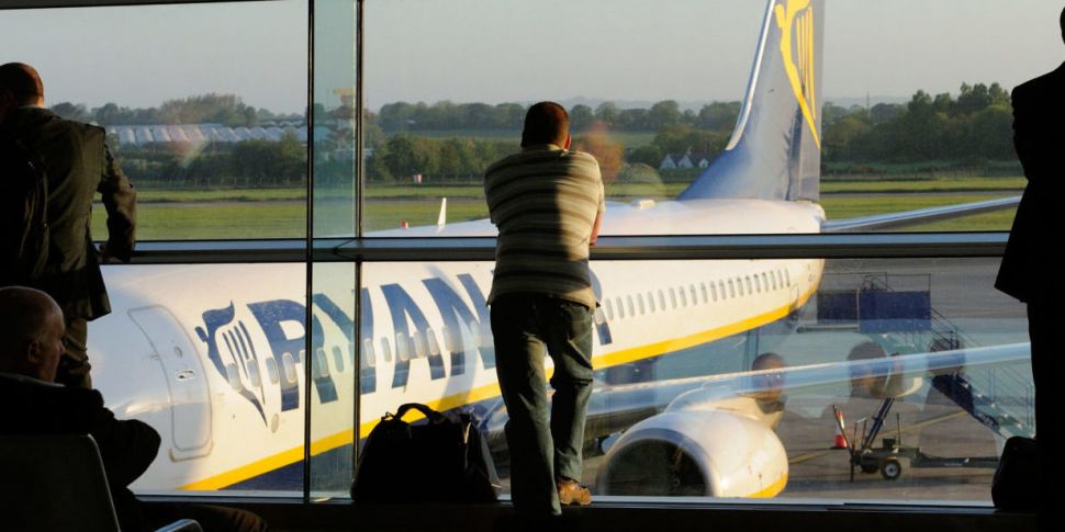 Ryanair encourage passengers t...