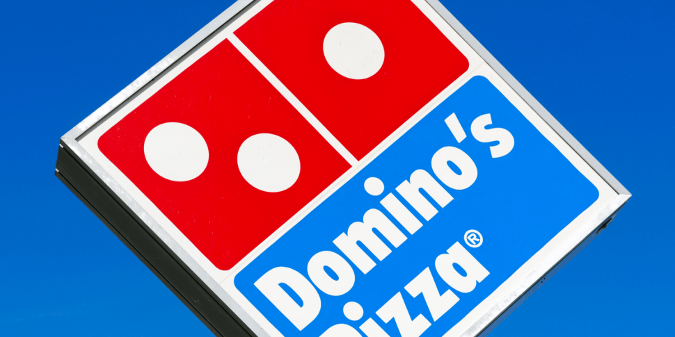 Domino’s looks to fill 1000 ro...