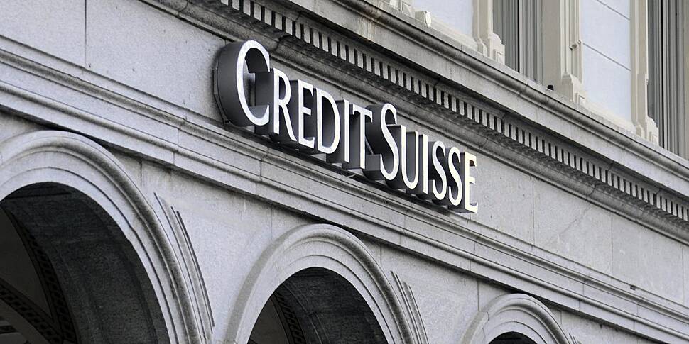 Credit Suisse bank collapse a...