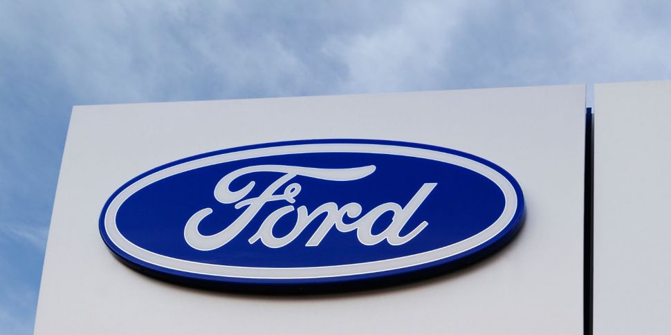 Ford launch 'hands-free' car i...