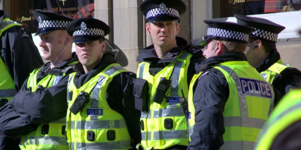 Scottish police to introduce b...