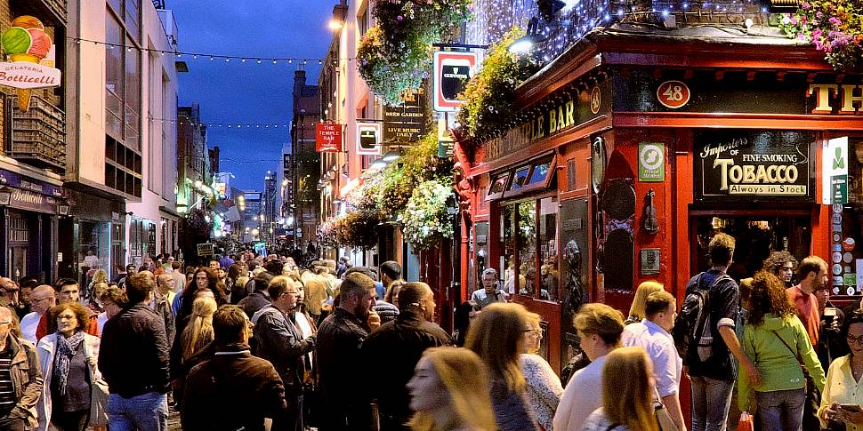 Temple Bar 'overrun with gangs...