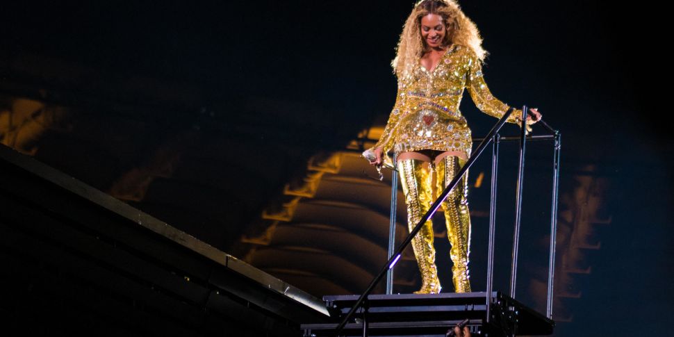 Beyoncé and Coldplay avoid tou...