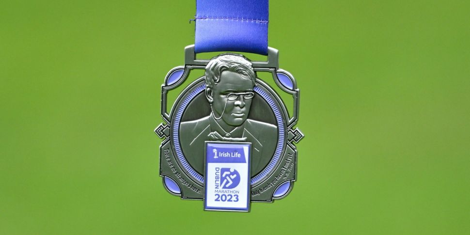 Dublin Marathon medal pays tri...