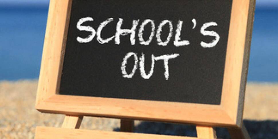 should school holidays be shor...