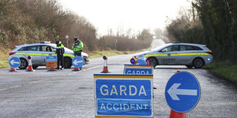 Man dead following crash betwe...