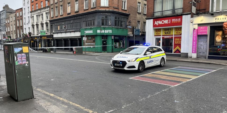 Dublin’s Dame Street closed am...