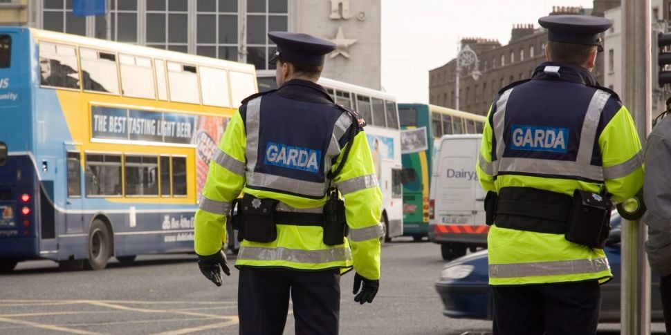 Retired Gardaí should be recru...